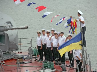 В Одессе торжественно отмечают день ВМС Украины (фото)