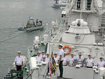 В Одессе торжественно отмечают день ВМС Украины (фото)