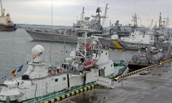 В Одессе торжественно отмечают день ВМС Украины (фото)