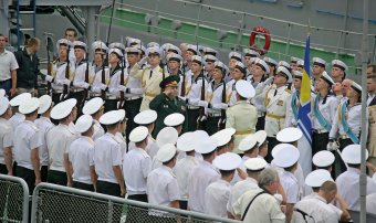 В Одессе торжественно отмечают день ВМС Украины (фото)