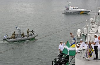 В Одессе торжественно отмечают день ВМС Украины (фото)
