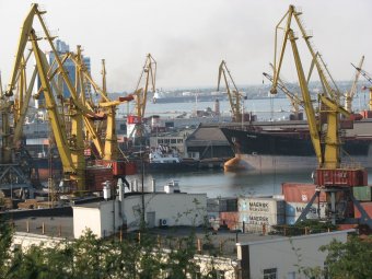 В Одессе идет ремонт военных водолазных катеров