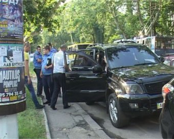 В центре Одессы среди бела дня похитили девушку (фото)