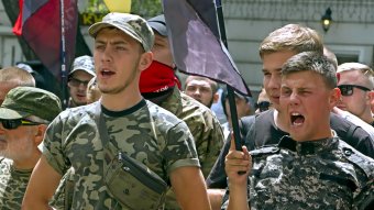 "Правый сектор" сходил в гости к начальнику региональной милиции (фото)