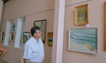 Картины Александра Туржанского несут свет и позитив (фото)