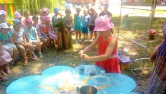 Маленькие одесситы погрузились в мир науки и искусства (фото)
