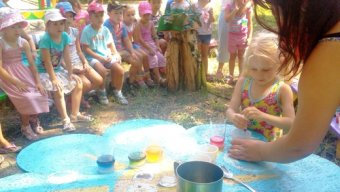 Маленькие одесситы погрузились в мир науки и искусства (фото)