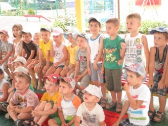 Маленькие одесситы погрузились в мир науки и искусства (фото)