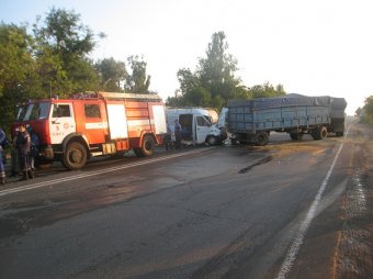 Двое погибших, восемь в больнице – результат ДТП под Одессой (фото, видео)