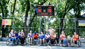 Необычный баскетбольный матч состоялся в Одессе (фото)