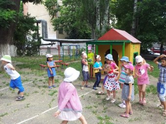 Воспитанников детсадов Одессы обучают правилам безопасного поведения (фото)