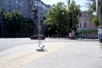 В Одессе отремонтированы тротуары по ул. Судостроительной