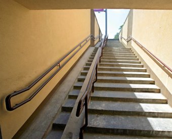 В Одессе продолжаются работы по ремонту пешеходных переходов (фото)