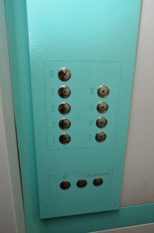 В Одессе после модернизации в эксплуатацию сданы еще 6 лифтов