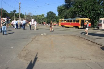 Благоустройство Старосенной площади в Одессе на марше! (фото)