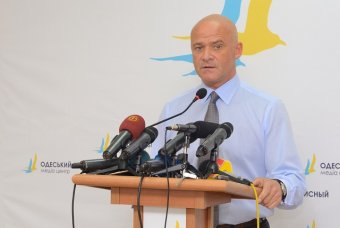 Мэр Одессы поручил проверить условия безопасности на пляже у «Зеленого берега»