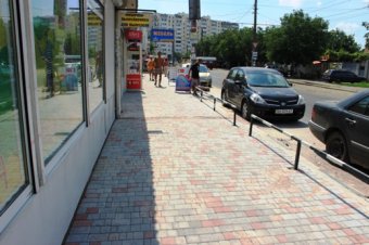 Благоустройство территории вокруг Малиновского рынка стартовало! (фото)