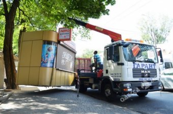 В Одессе продолжат сносить МАФы
