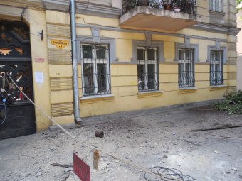 В одесских двориках восстанавливают старинные ворота и арки