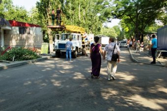 В Одессе продолжается благоустройство Десантного бульвара (фото)