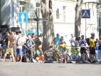 Одесса встречает участников второго этапа международного велопробега