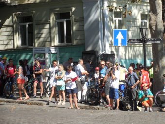 Одесса встречает участников второго этапа международного велопробега