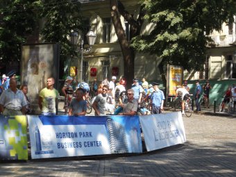 Одесса встречает участников второго этапа международного велопробега