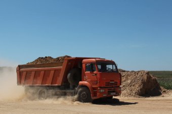 Иван Русев о дерибане прибрежной защитной зоны Черного моря и поймы реки Барабой в Грибовке (фото)