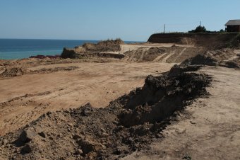 Иван Русев о дерибане прибрежной защитной зоны Черного моря и поймы реки Барабой в Грибовке (фото)