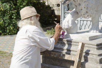 Отреставрированных львов у Воронцовского дворца откроют ко Дню города