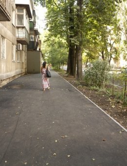 Лунный переулок в Одеcсе обрел новое дорожное покрытие (фото)
