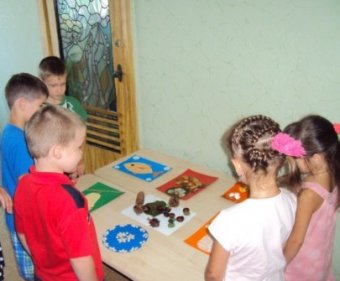  Одесские педагоги представили выставку изделий из природного материала «Дары природы» (фото)