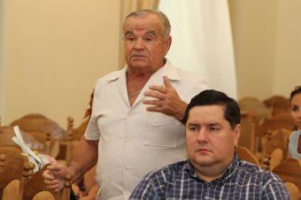 Состоялось очередное рабочее совещание мэра Одессы с инвесторами заброшенного строительства ЖК «Золотой берег» (фото)