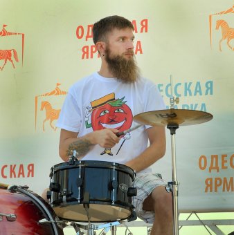 «Мы тоже очень любим помидоры…»: (фото)