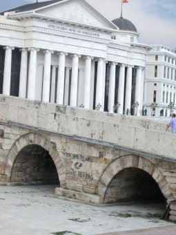 Столица Македонии превратилась в сплошную грандиозную стройку