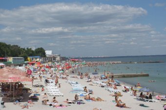 СЭС не рекомендует купаться на пляжах «Ланжерон», «Золотой берег» и «Курортный»