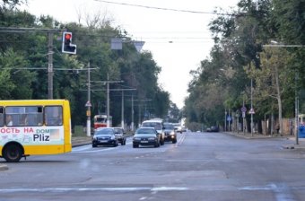 Анатолий Орловский проинспектировал санитарное состояние территории Киевского района (фото)
