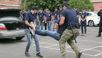 Сегодня губернатор  собственноручно бандитов ловил (фото)