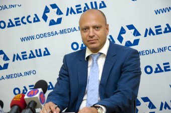 Переселенцы из Донбасса могут бесплатно воспользоваться услугами адвокатов и юристов
