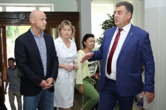 Геннадий Труханов посетил детский санаторий «Люстдорф» (фото)