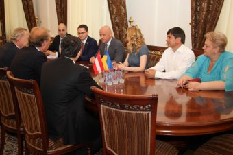 Одесские больницы получат из Австрии высокотехнологическое оборудование (фото)