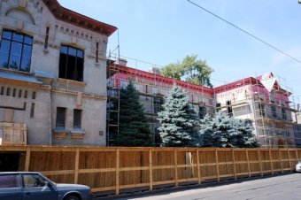 В Одессе продолжается капремонт детской поликлиники №7 по ул. Старопортофранковской