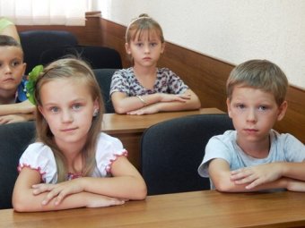 В Одессе поздравили будущих первоклассников из малообеспеченных семей (фото)