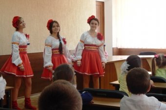 В Одессе поздравили будущих первоклассников из малообеспеченных семей (фото)