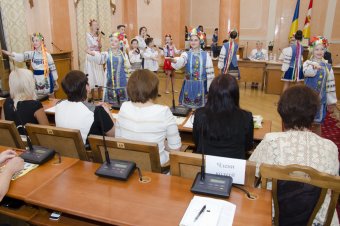 Лучшие учителя города отмечены почетными знаками городского головы (фото)