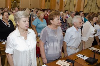 Лучшие учителя города отмечены почетными знаками городского головы (фото)