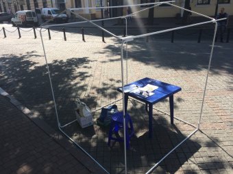 Активистов Оппозиционного блока опять атаковали неизвестные в камуфляже (фото)