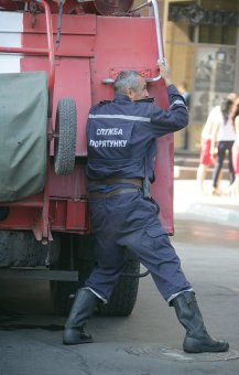 Пожар в Аркадии потушен: Двое спасателей пострадали (фото, видео)