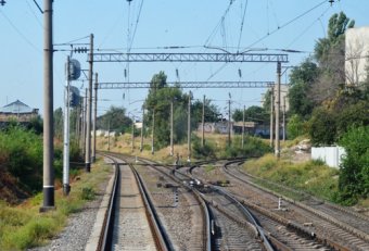Первый вице-мэр Одессы проверил санитарное состояние железнодорожных въездов в город (фото)
