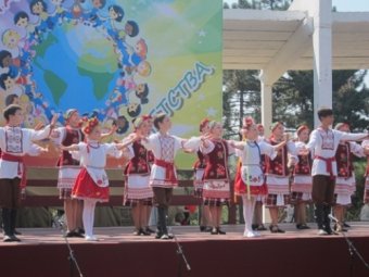 Жители Приморского района отпраздновали День города (фото)